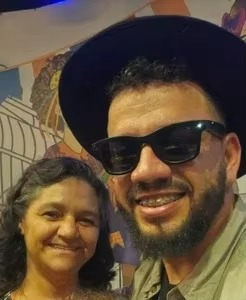 <h2><strong>Join 2,000+ Happy Wearers Worldwide</strong></h2>